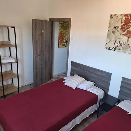 Pearl 旅馆 波尔蒂芒